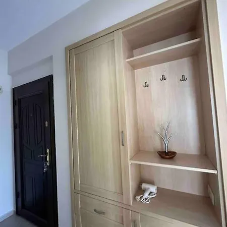 Honey Apartment